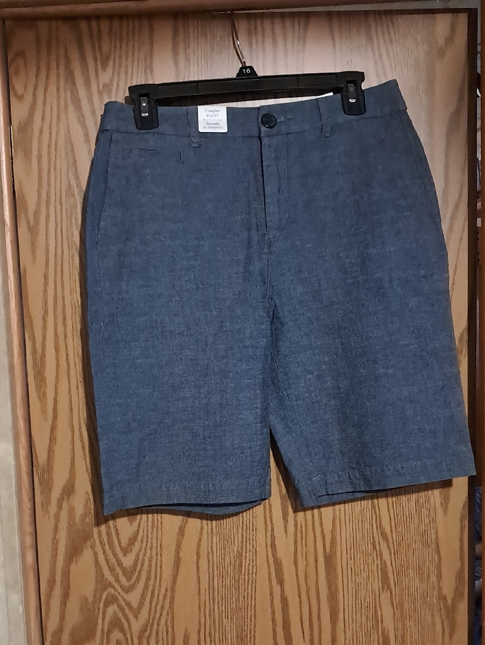 croft & barrow Blue Women's Bermuda Shorts Sz 6